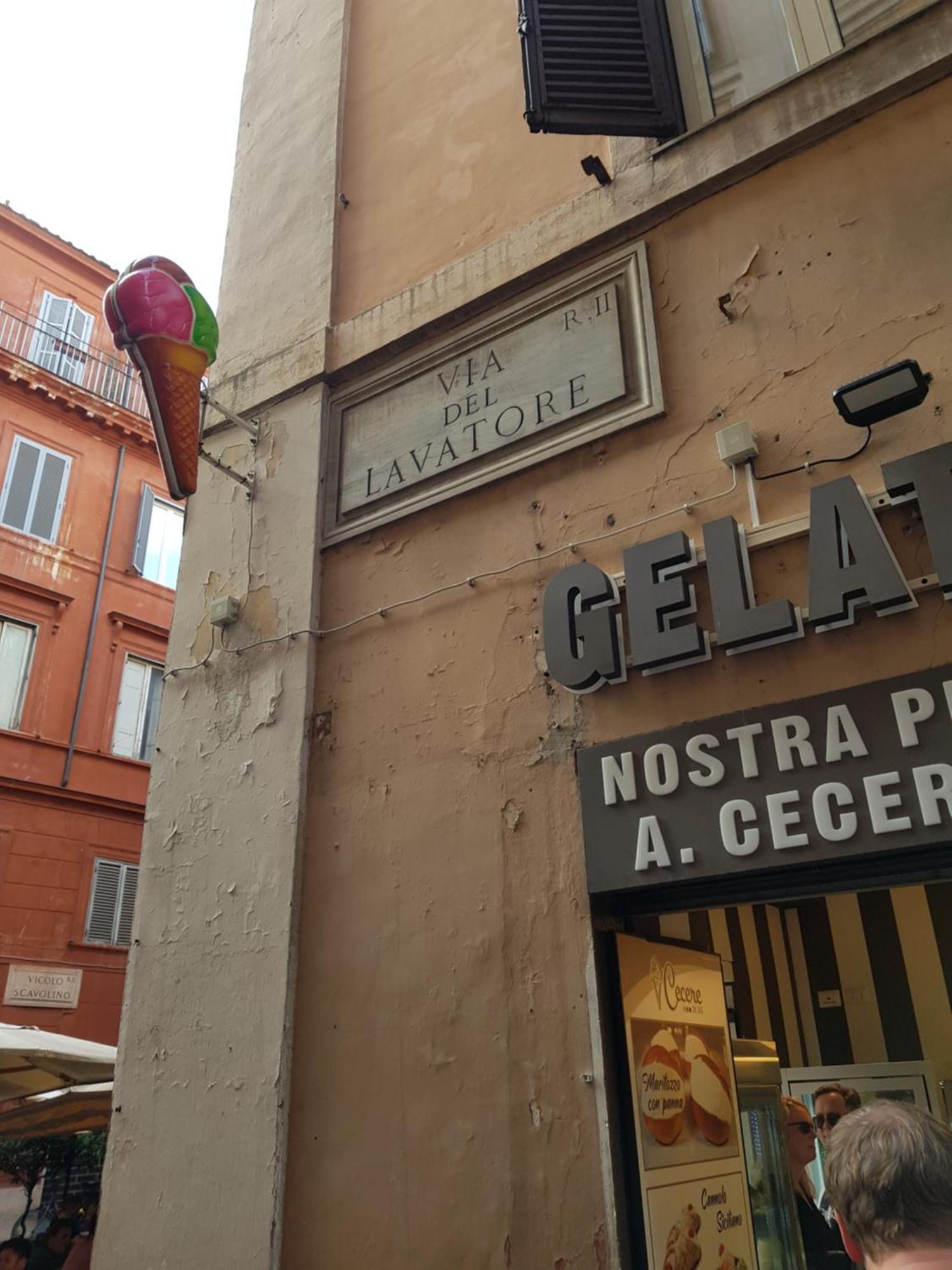 Rosella Fontana Di Trevi *
